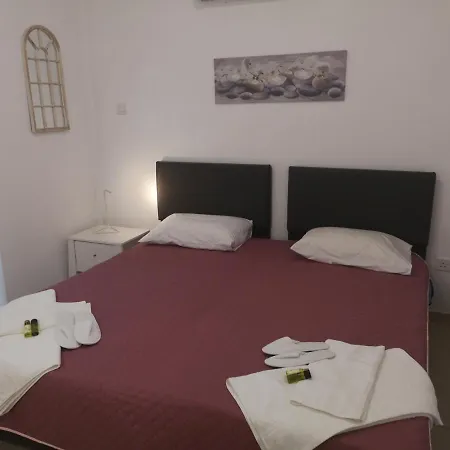 Fig Tree Dream Апартаменты